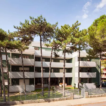 With Pool In Lignano 35684 Apartment *