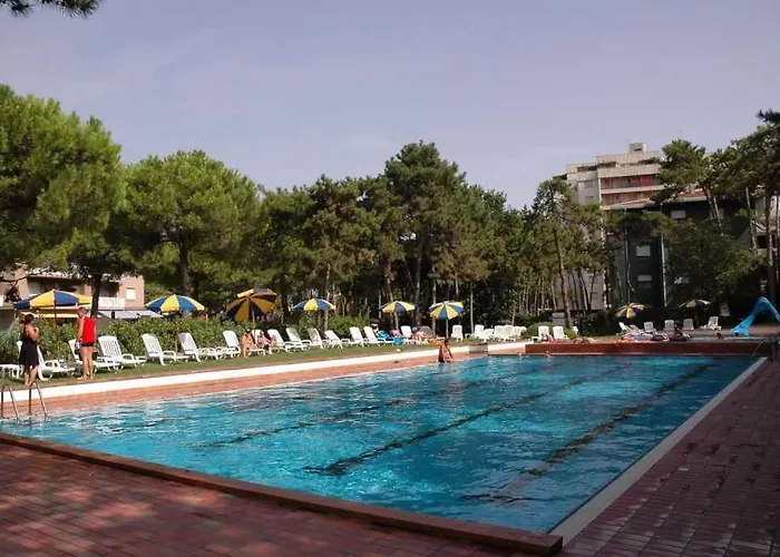 With Pool In Lignano 35684 Apartman